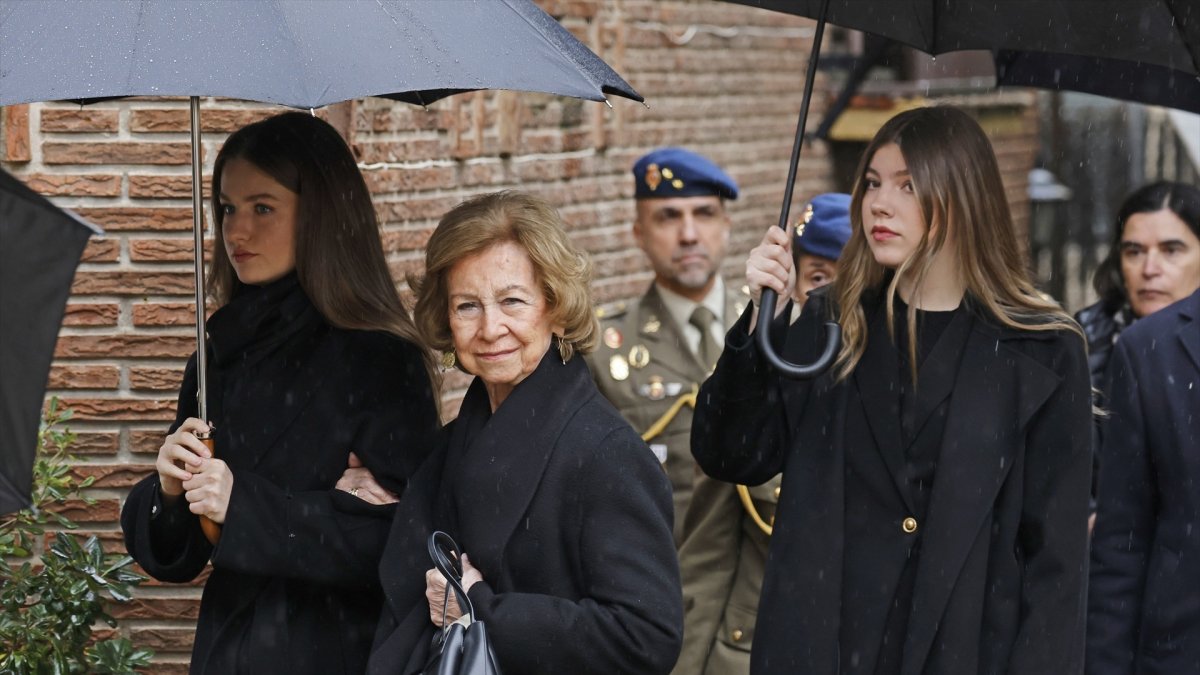 
                El adiós a Irene de Grecia deja una desgarradora cara b: la relación entre Leonor y la Emérita
             