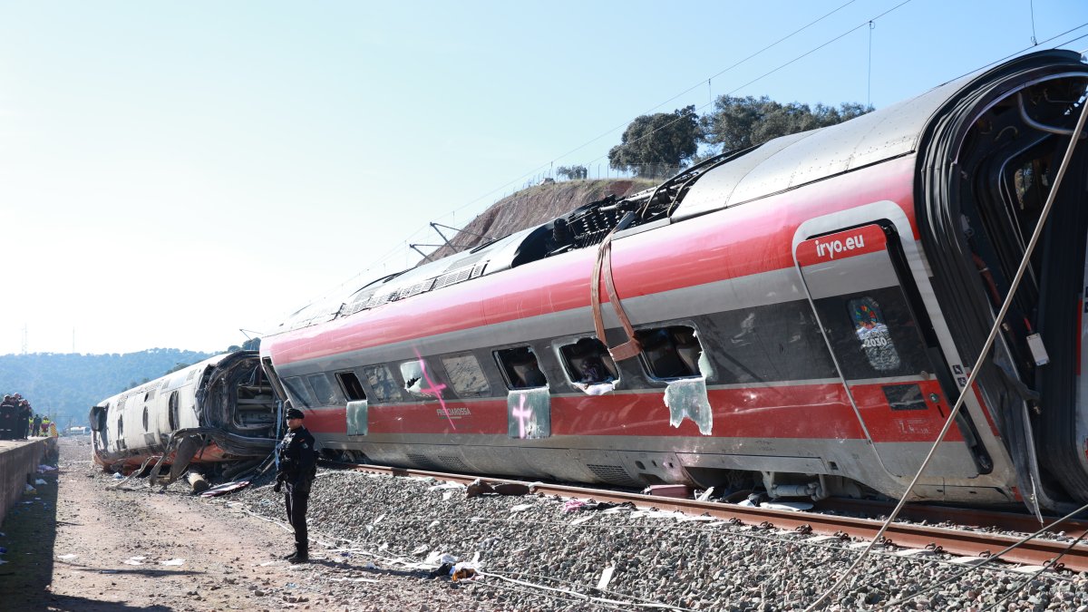 Primera denuncia por posible homicidio contra Adif y Aesf por el accidente  ferroviario de Adamuz