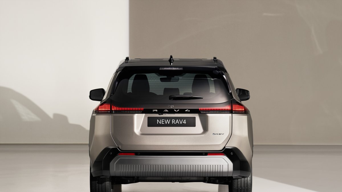 Toyota RAV4.