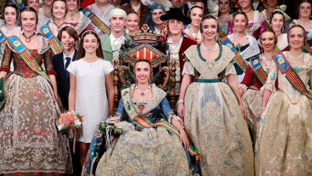 Exaltación de Juana Paula Centeno Roig, nieta de Juan Roig, como fallera mayor de Convento Jerusalén