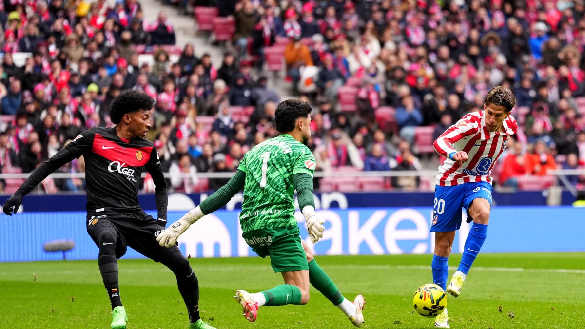 El Atleti domina al Mallorca en casa
