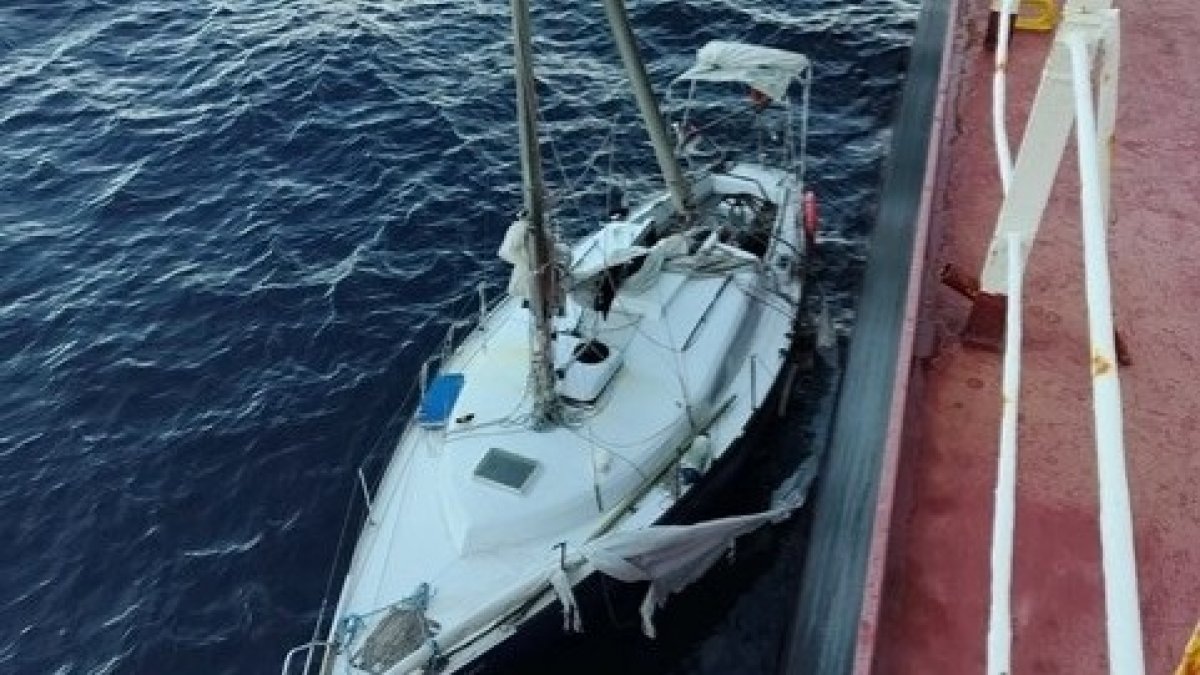 Velero localizado en aguas de Argelia que llevaba desaparecido desde el 15 de enero tras salir de Gandia.