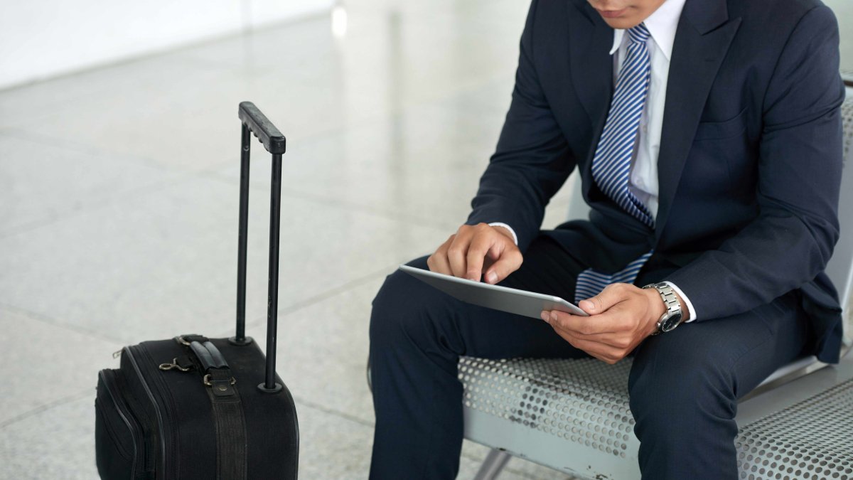 El turismo global también se construye en salas de espera y dispositivos móviles.