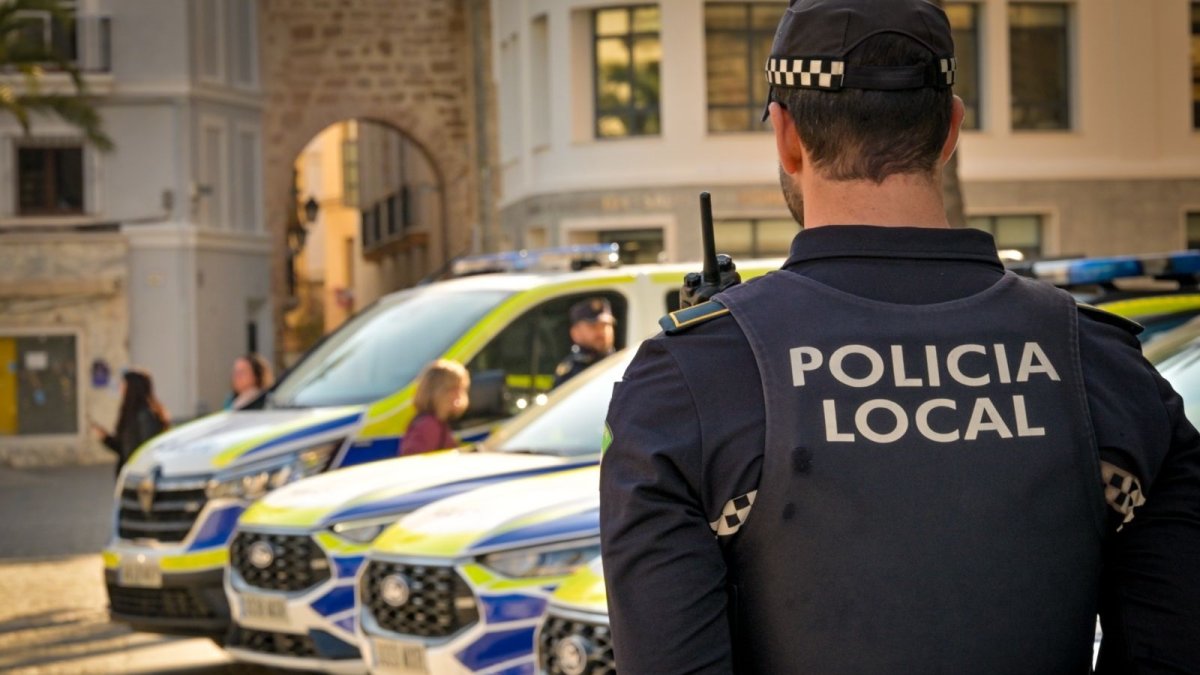 Un agente de la Policía Local de Cádiz.