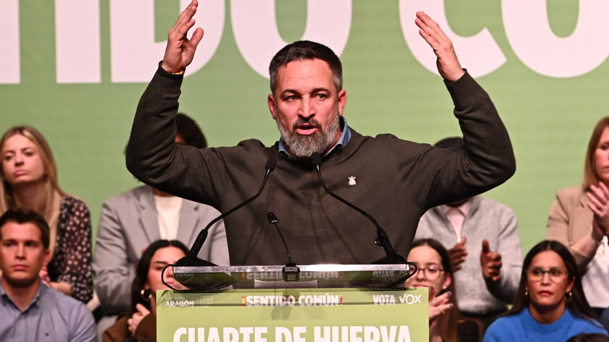 Abascal arremete contra el PSOE por blanquear a ETA ante la Unión Europea