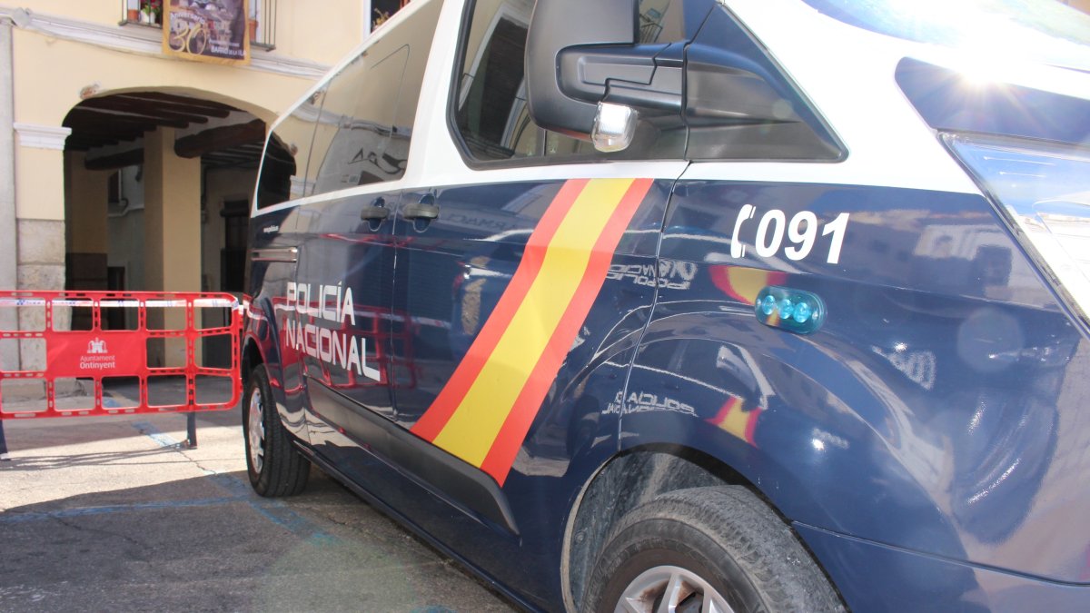 Imagen de un vehículo policial.