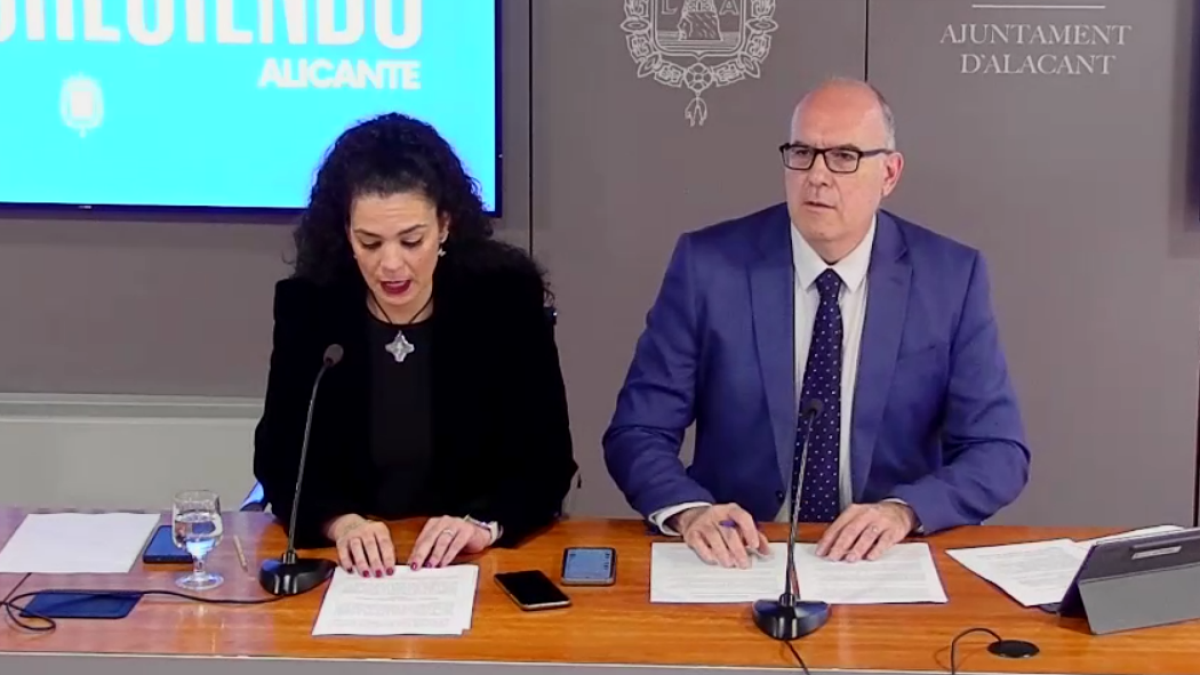 Manuel Villar, durante su comparecencia tras la Junta de Gobierno de este martes.