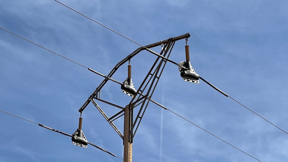 Tendido eléctrico protegido.
REMITIDA / HANDOUT por GOBIERNO RIOJANO
18/4/2023