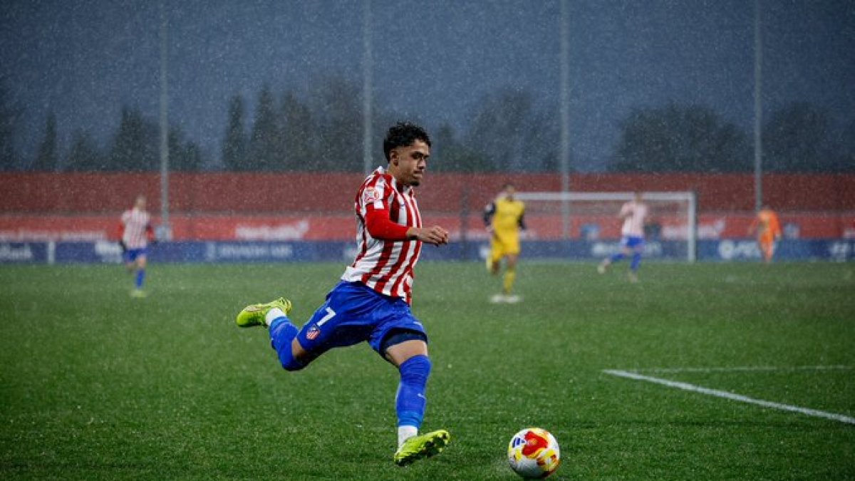 Atlético Madrileño y Alcorcón reparten puntos