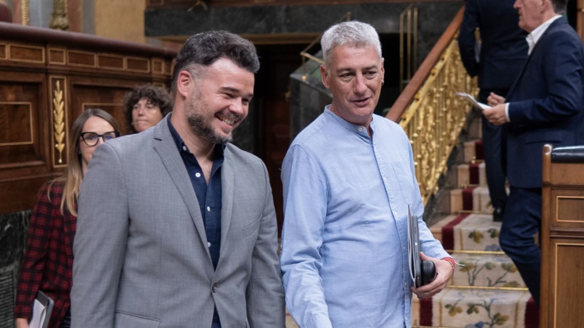 Óskar Matute y Gabriel Rufián en el Congreso