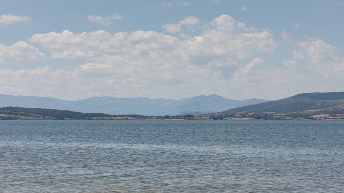 Pantano del Ebro
