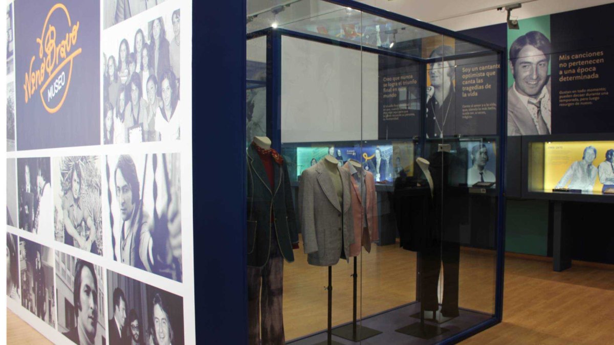 Museo Nino Bravo en Aielo de Malferit
