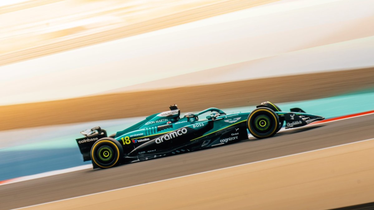 (Foto de ARCHIVO)
El canadiense Lance Stroll (Aston Martin), con el nuevo AMR26 en un test en Baréin.

REMITIDA / HANDOUT por ASTON MARTIN