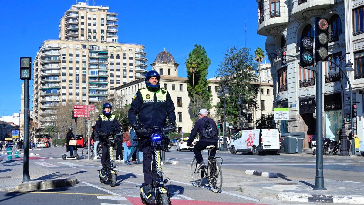 Los nuevos patinetes de la Policía Local de Valencia