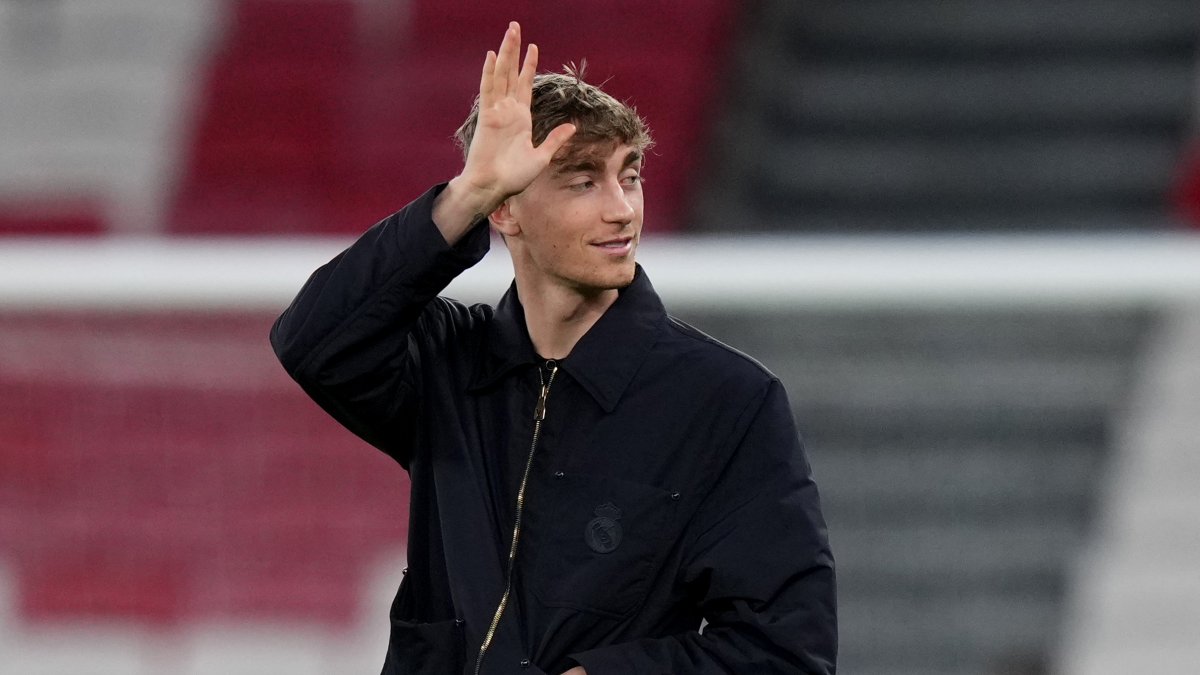 Dean Huijsen, señalado en China