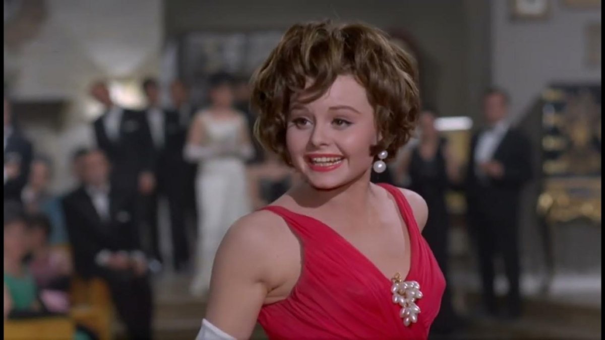 Rocío Dúrcal en 'Más bonita que ninguna' (1965).