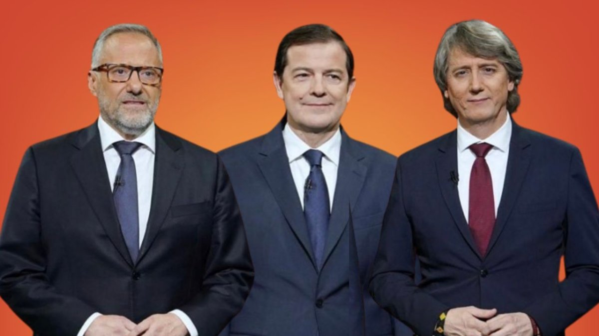 Carlos Pollán (Vox), Alfonso Fernández Mañueco (PP) y Carlos Martínez (PSOE)