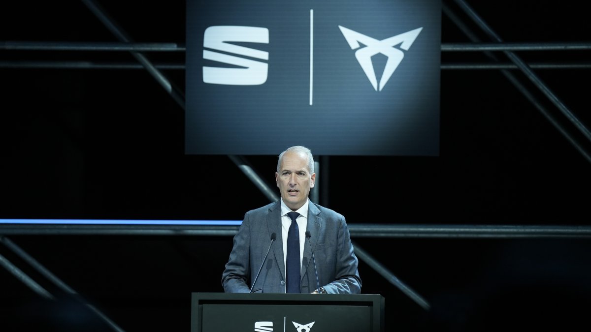 Markus Haupt presentando los resultados