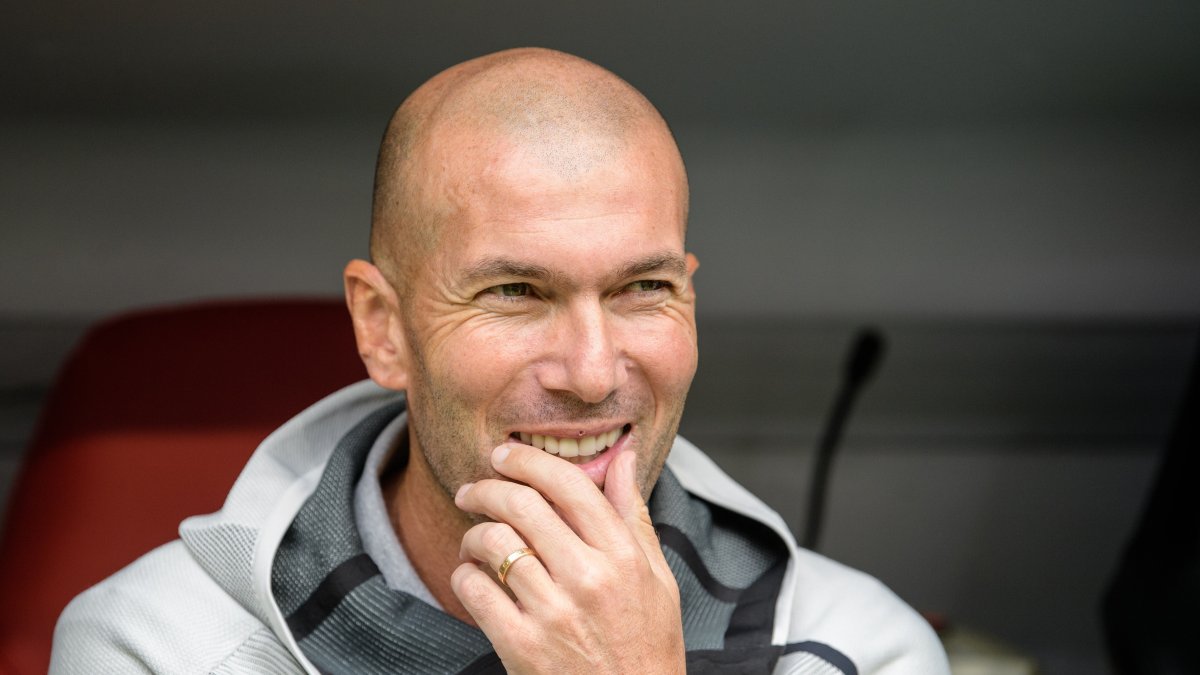 Zinedine Zidane, favorito para el banquillo de la selección francesa. Photo: Matthias Balk/dpa