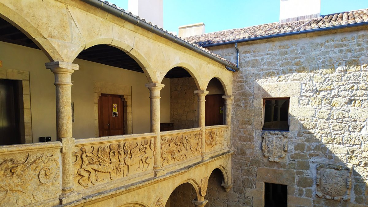 imagen del Palacio de los Águila.