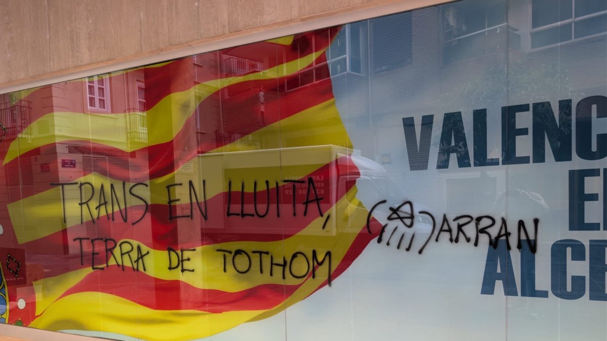 Pintadas en la sede del PPCV
