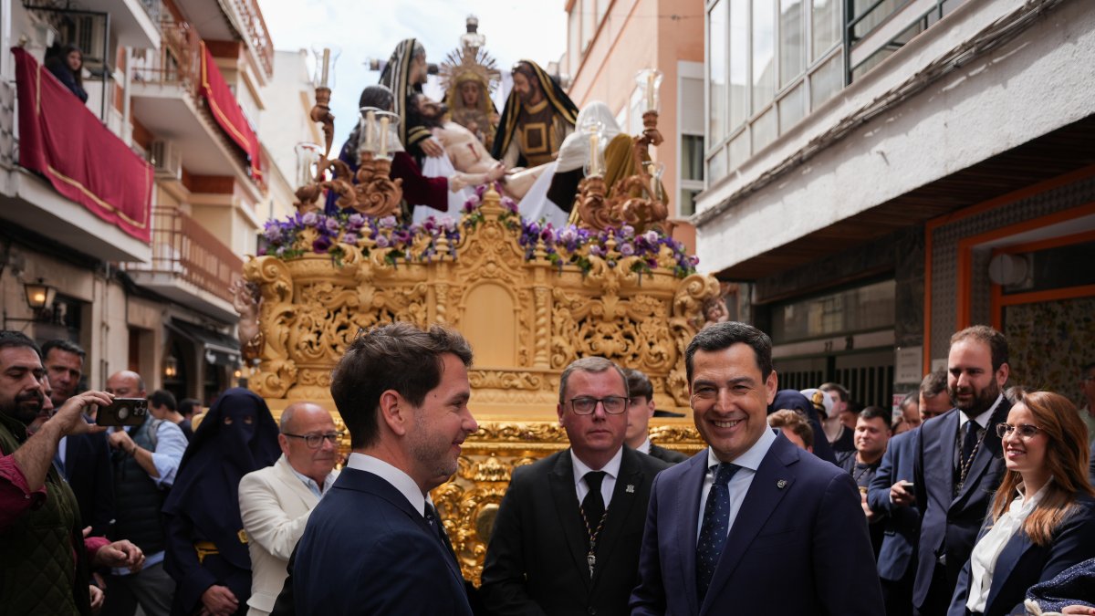 El detenido por increpar a Juanma Moreno en Cabra es un exconcejal del PSOE