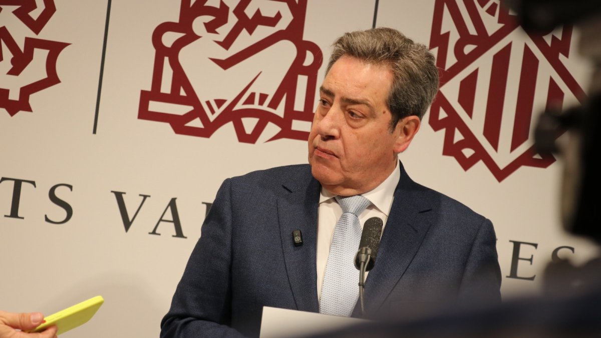 El portavoz de Vox, José María Llanos