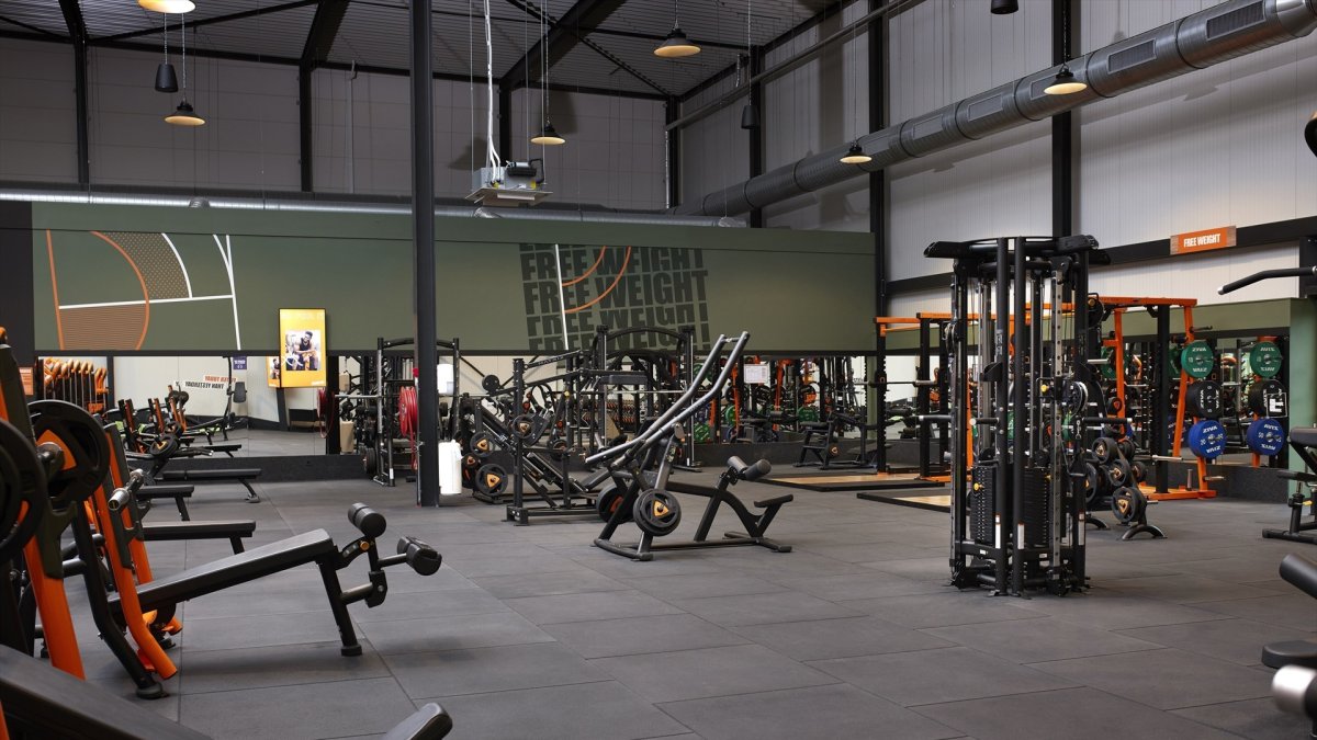 (Foto de ARCHIVO) Imagen de uno de los centros de Basic-Fit.