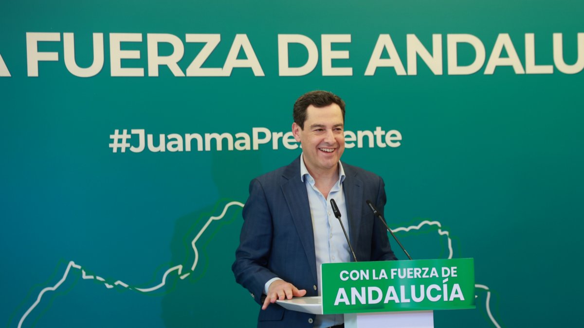 Juanma Moreno aplaca la euforia a un mes de las elecciones andaluzas ...