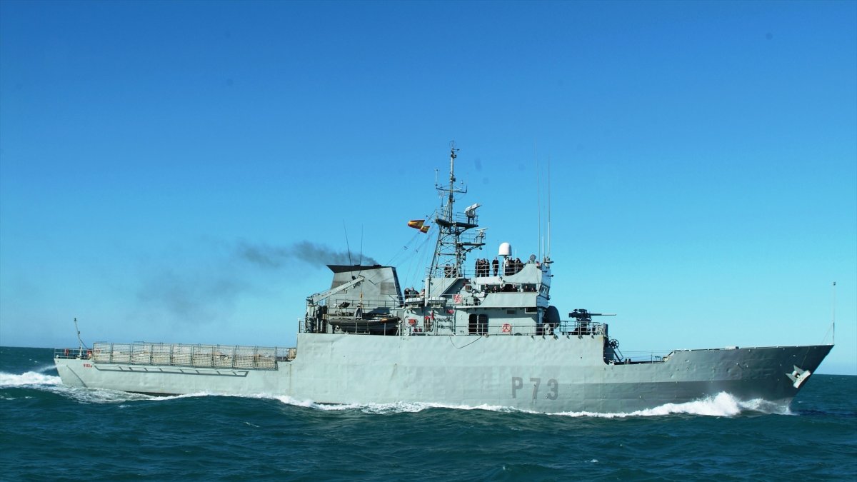 Buque vigía de la Armada española.