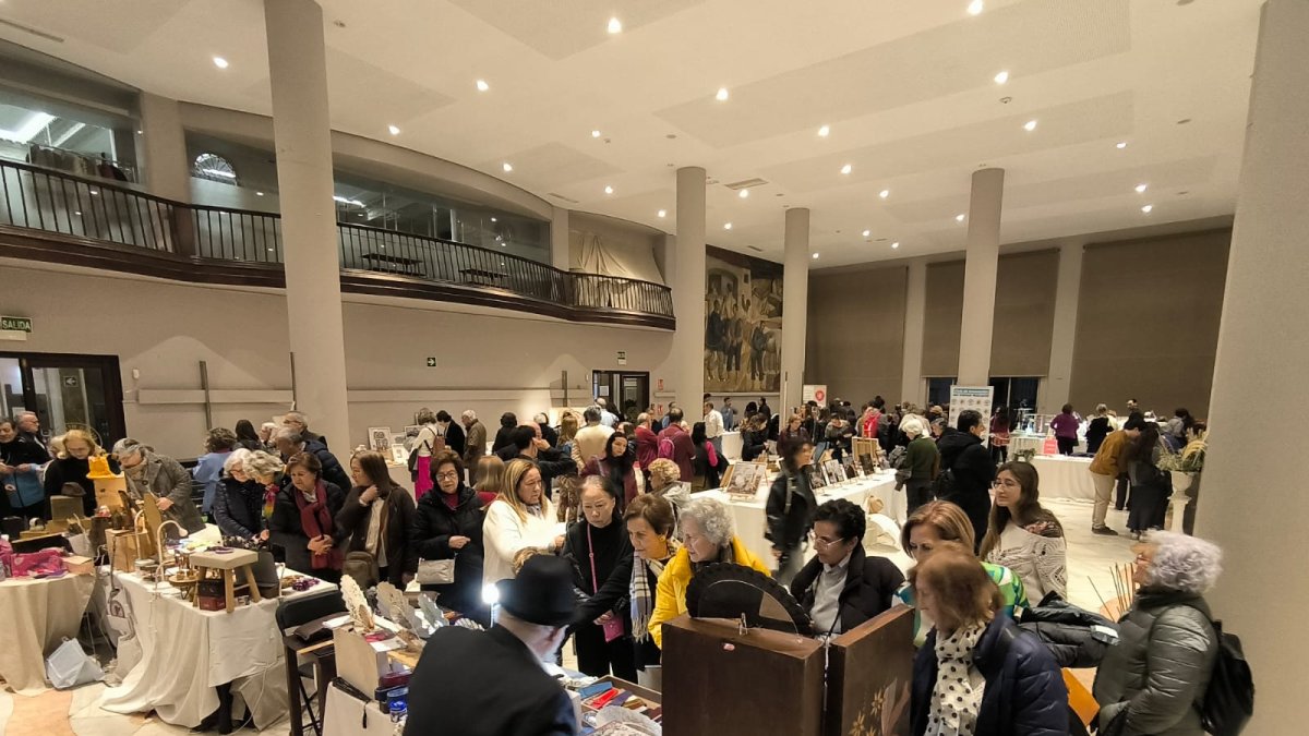 Imagen del primer Mercado Artesanal