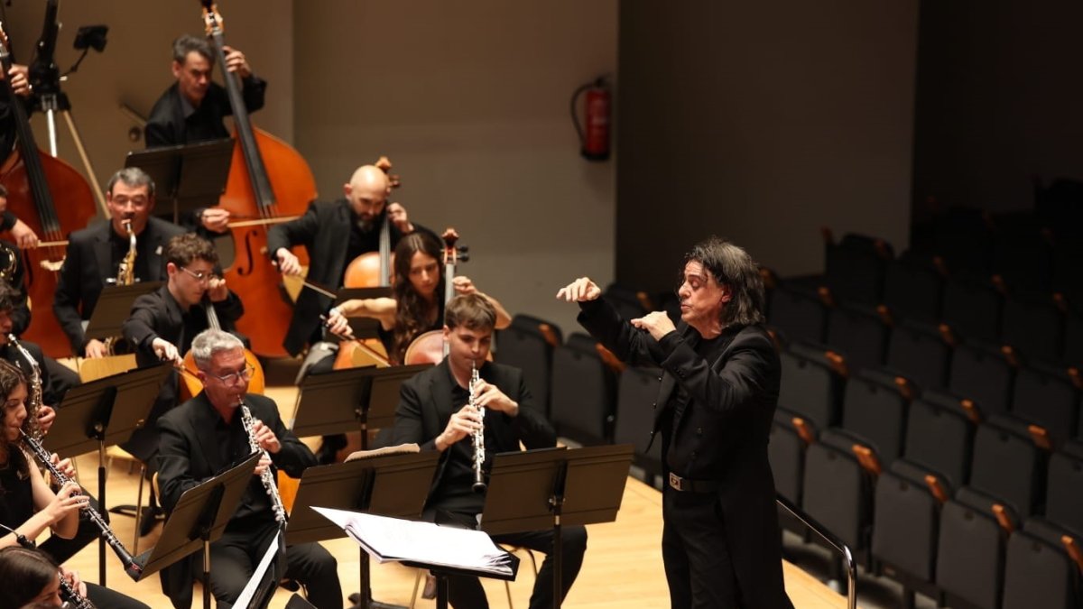 La Unió Musical de Benaguasil gana el 49º Certamen de Bandas de la Diputación de Valencia.