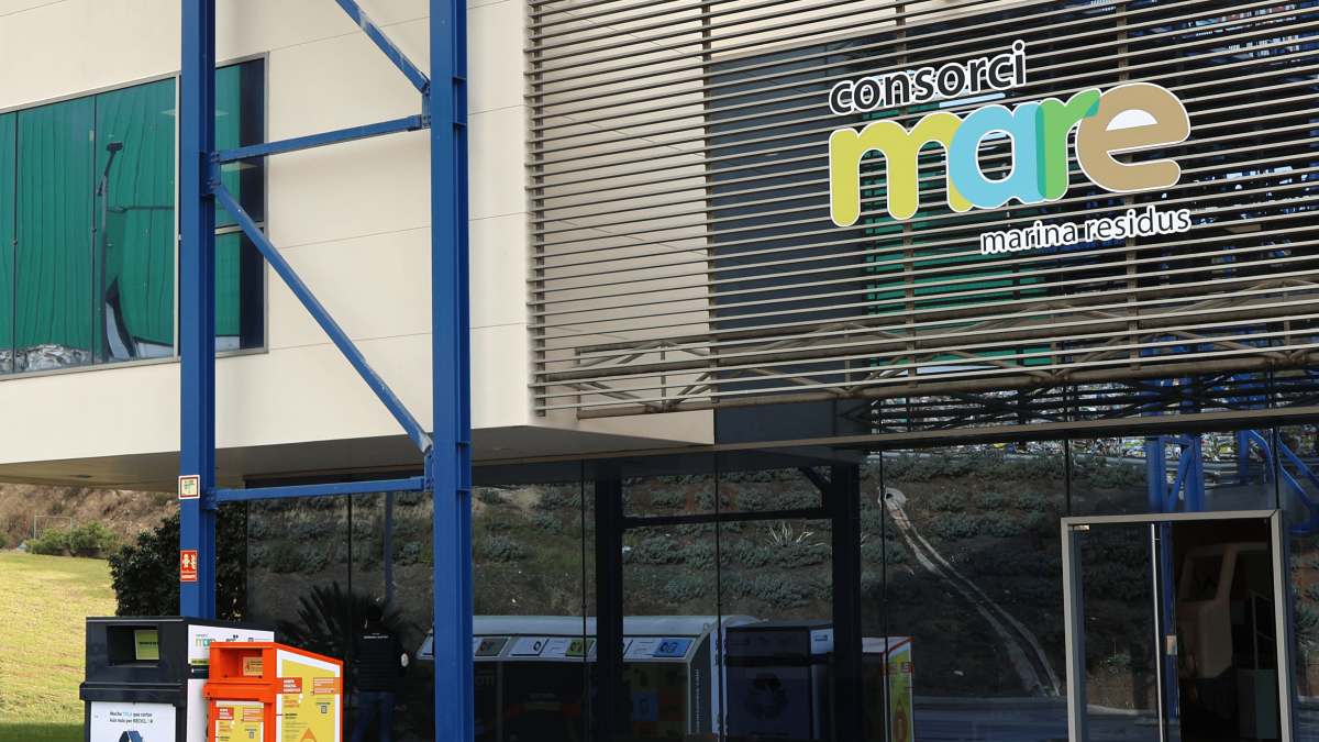 Contenedores de Consorci Mare.