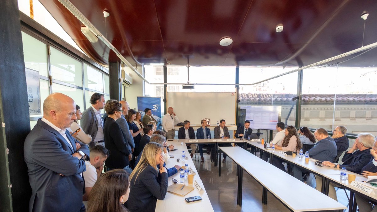 Presentación de Bivolare en la FEBF