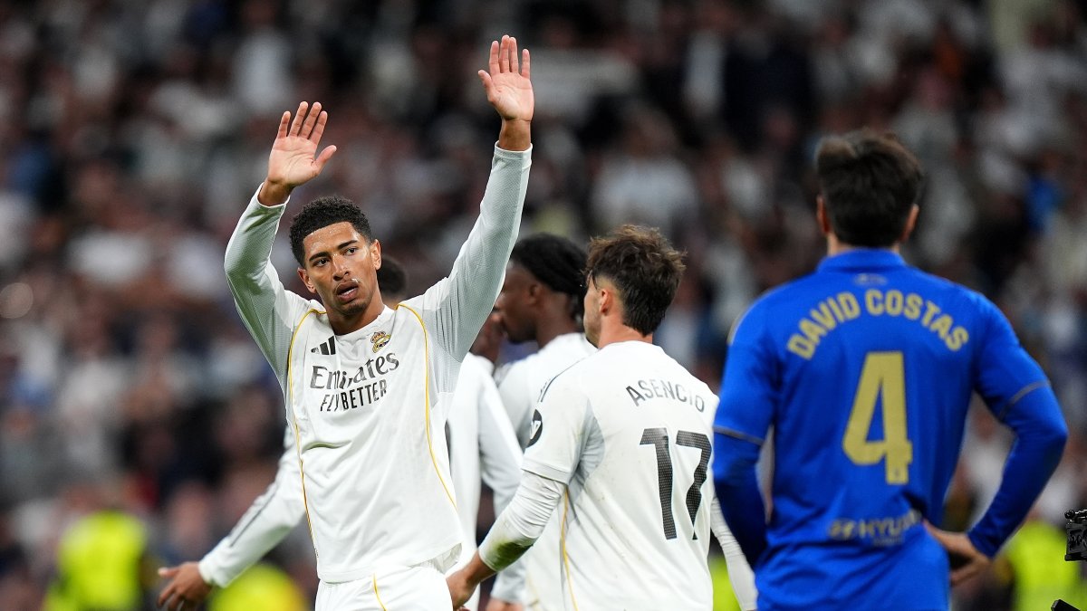 Jude Bellingham anota el 2-0 ante el Oviedo en el minuto 80 del partido en el Bernabéu. (Photo by Angel Martinez/Getty Images)