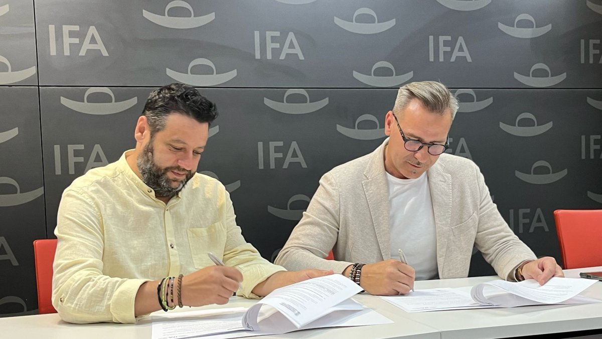 IFA-Fira Alacant suscribe el acuerdo con la productora HDK.