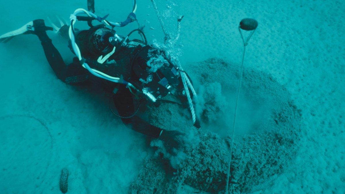 Recogida de residuos del fondo marino.