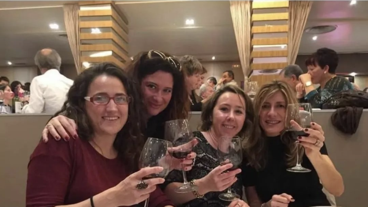 Leire Díez cenando con Begoña Gómez