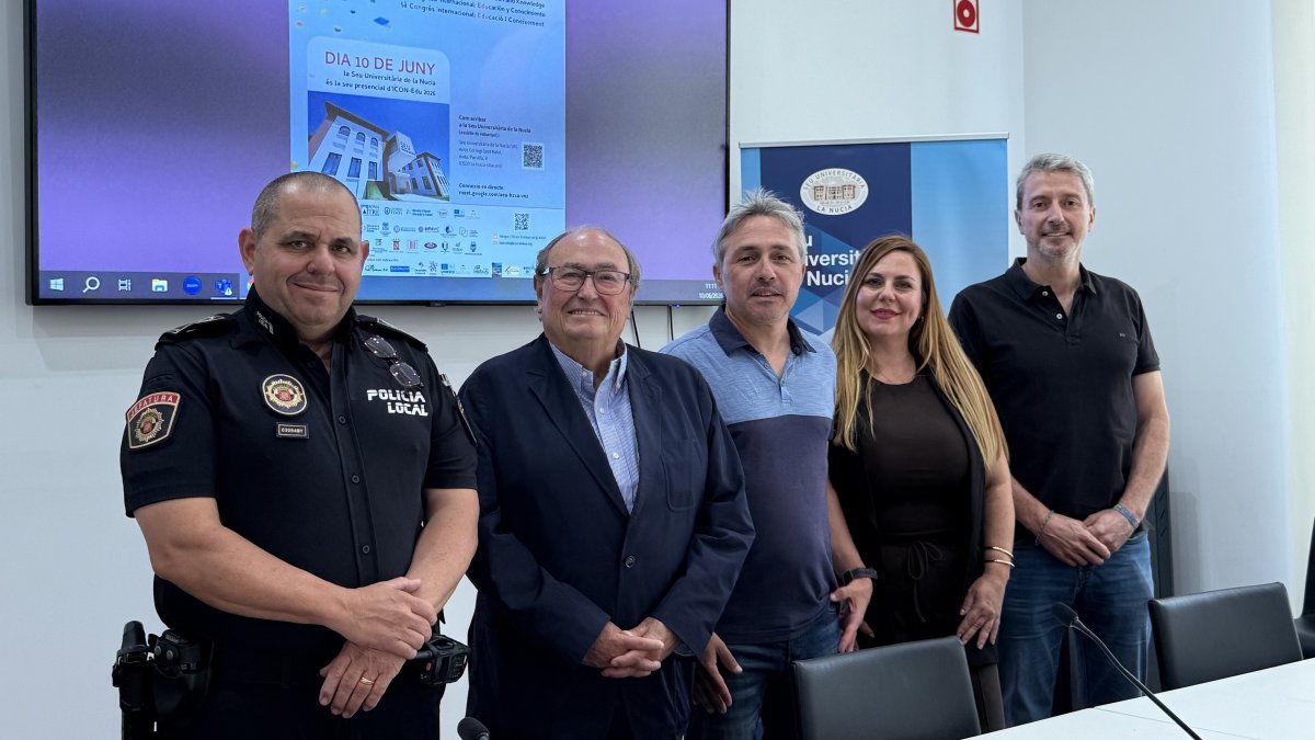 Ponentes del simposio 