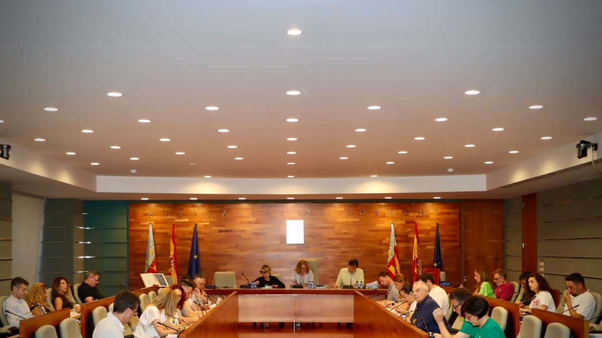 Pleno del Ayuntamiento de Torrent, en imagen de archivo.