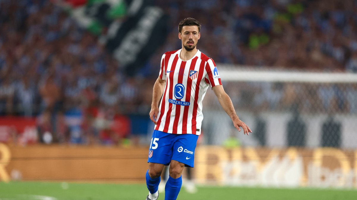 Lenglet cerca del Benfica