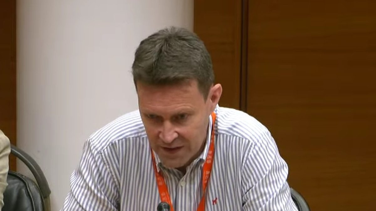 El exedil, Toni Gallego, en su comparecencia en la comisión de Les Corts.