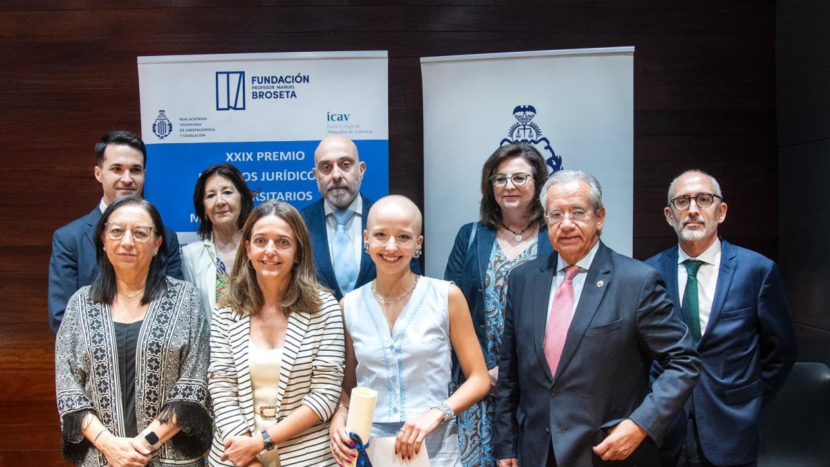 Premio de Estudios Juríficos