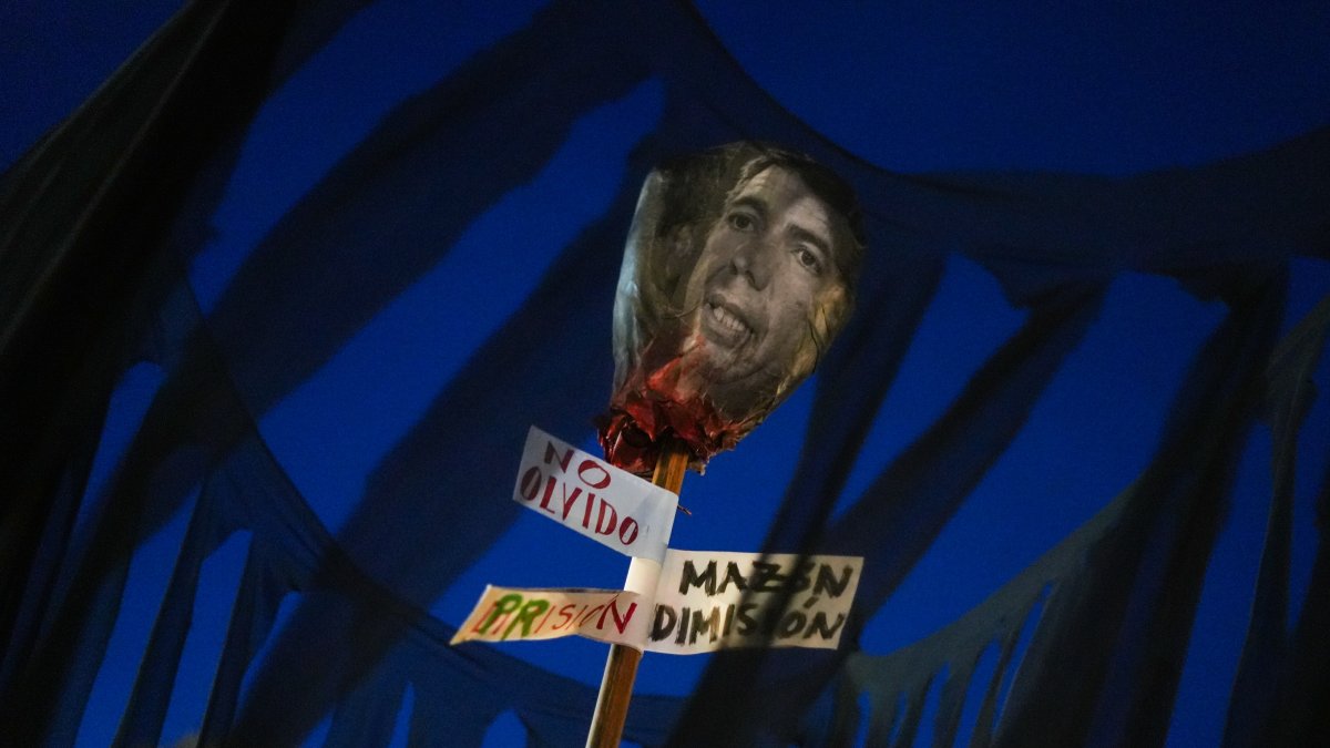 (Foto de ARCHIVO) Manifestación contra Mazón