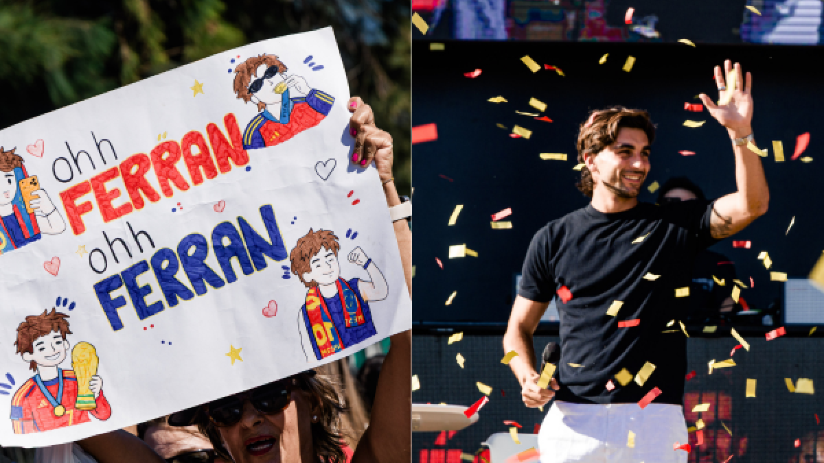 Ferran Torres es recibido en Foios
