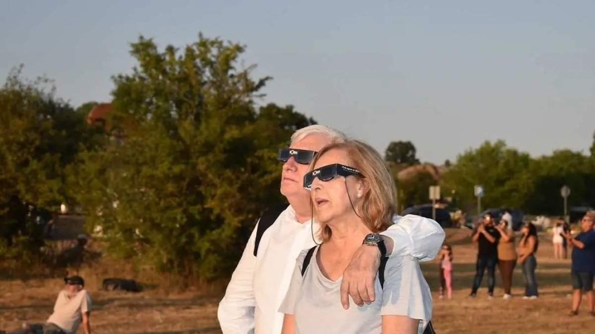 (Foto de ARCHIVO) Más de 7.000 personas vivieron en Valonsadero (Soria) el eclipse