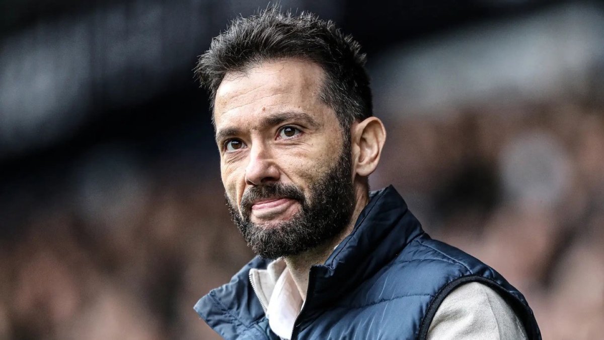 Entrenador del Valencia CF, Carlos Corberán