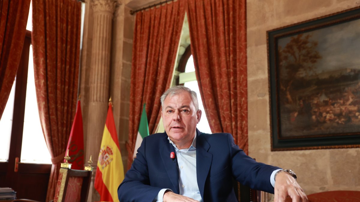 El alcalde de Sevilla, José Luis Sanz, en una entrevista.
ROCIO RUZ - EUROPA PRESS
24/7/2026