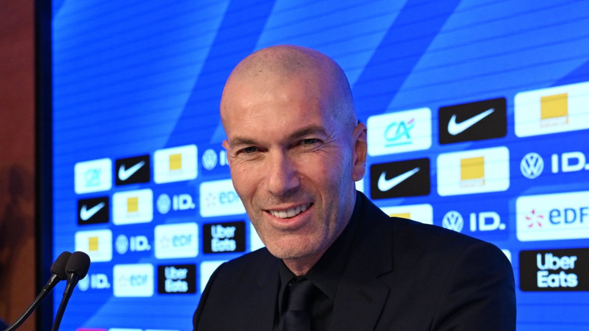 Zinedine Zidane, durante su rueda de Prensa de ayer en París