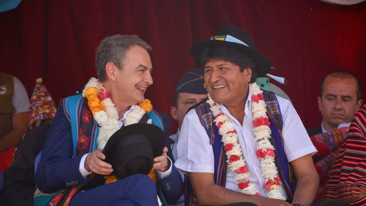 Zapatero con el expresidente de Bolivia, Evo Morales
